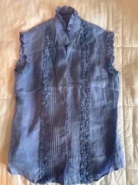 Gorsuch Women’s Blue Ruffled Pintuck Sleeveless Blouse